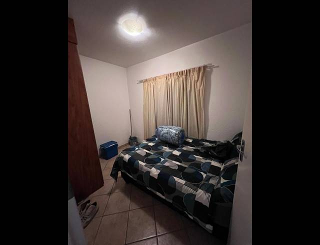 2 BEDROOM APARTMENT FOR SALE IN WATERVAL EAST